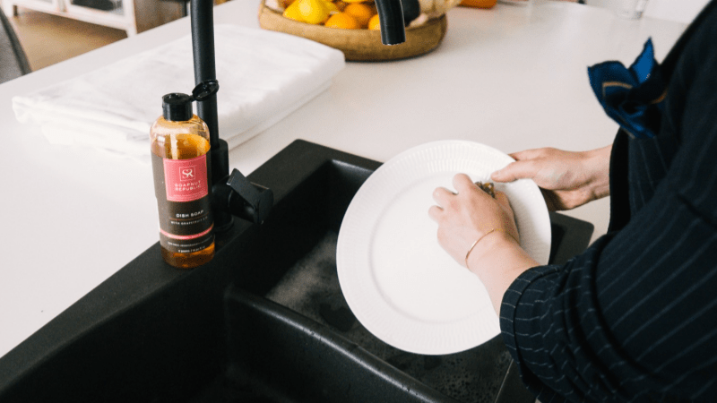 No Gloves Required for Dish Washing