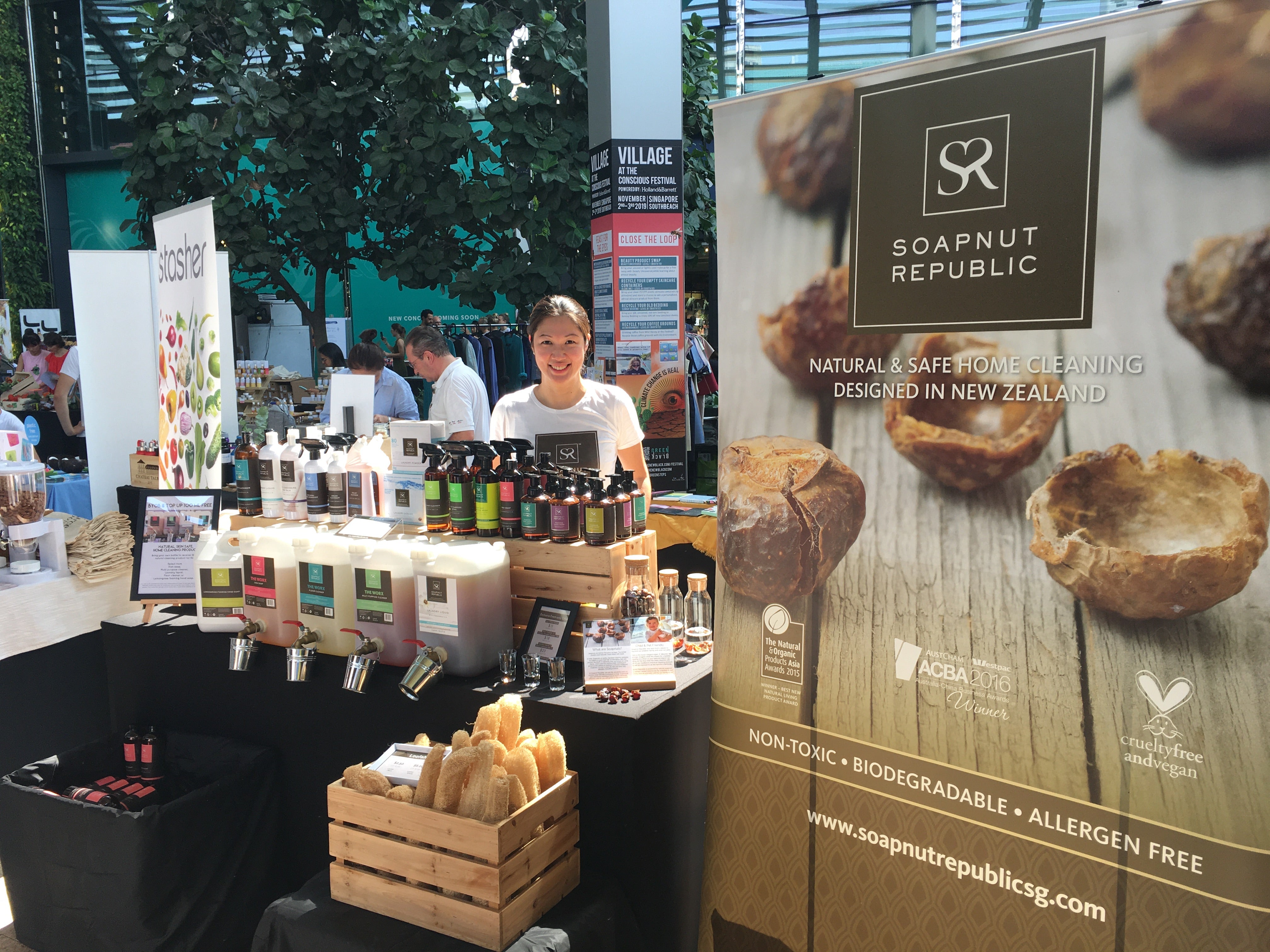Pop Up Store at The Conscious Festival by Green Is The New Black