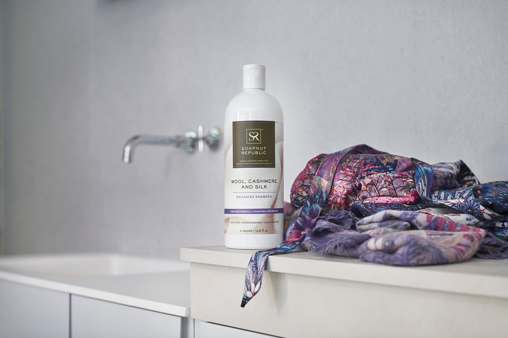 How To Use Delicate Shampoo For Wool, Cashmere & Silk?